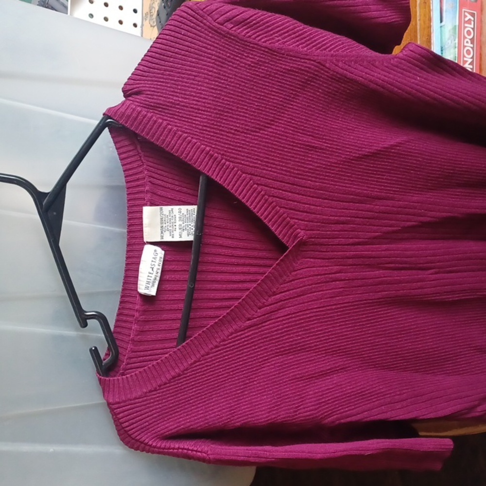 Women's sweater